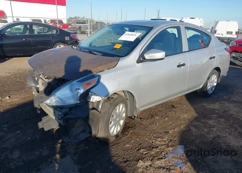 2016 Nissan Versa 1.6 S из США, поврежденный, VIN 3N1CN7AP2GL867550